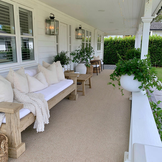 10 Scandinavian Porch Decor Ideas